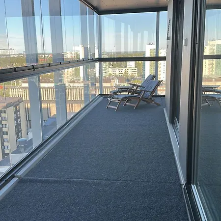 Luxus Tower 14th Floor