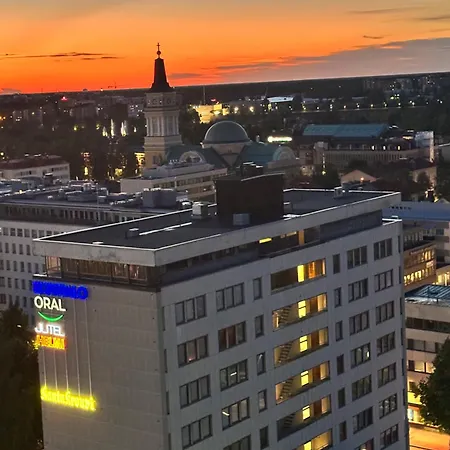 Luxus Tower 14th Floor