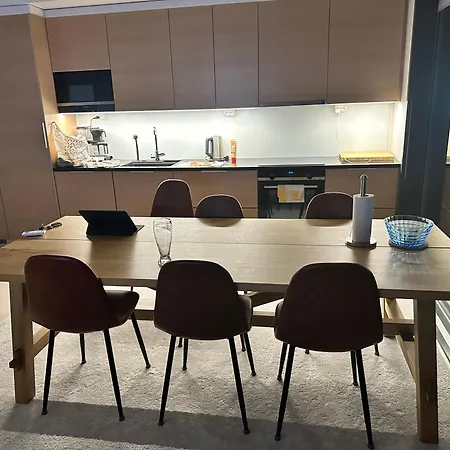 Luxus Tower 14th Floor Apartamento